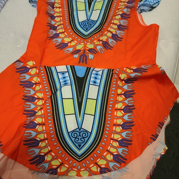 Ladies fashion african top - Picture 2 of 6